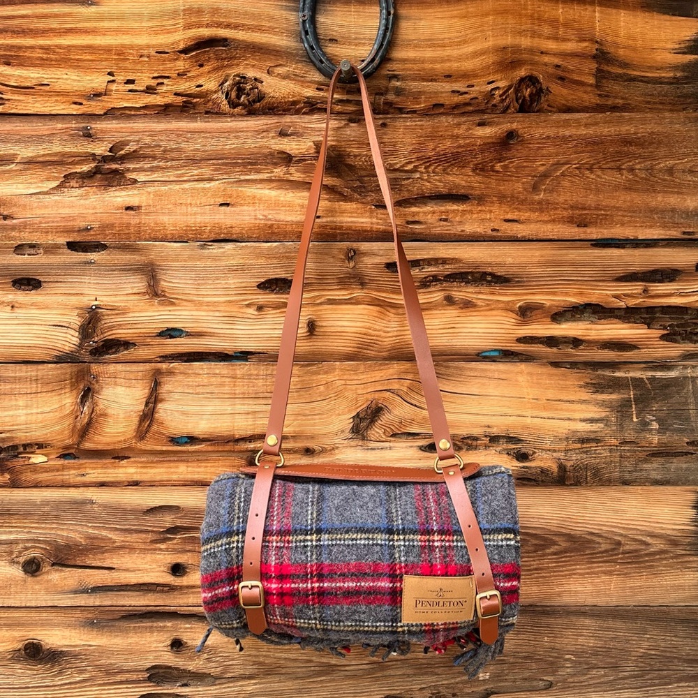 PENDLETON | Motor Robe w/ Leather Carrier Plaid 100% Wool Blanket 52" x 66" NEW